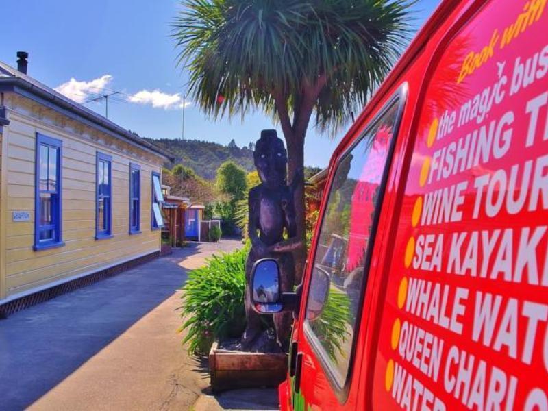 Sequoia Lodge Backpackers Picton Buitenkant foto
