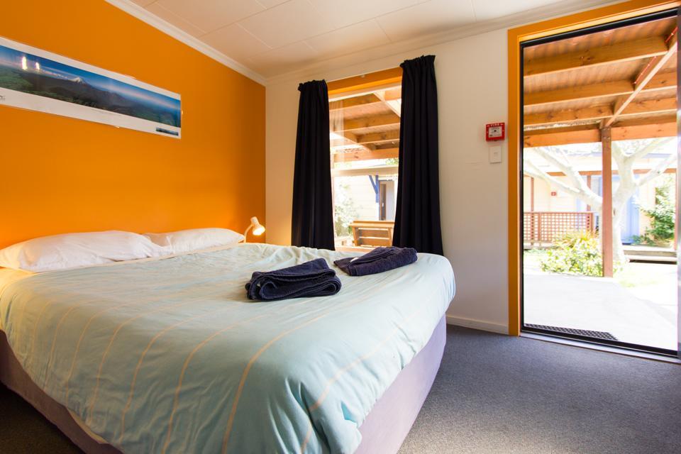 Sequoia Lodge Backpackers Picton Buitenkant foto